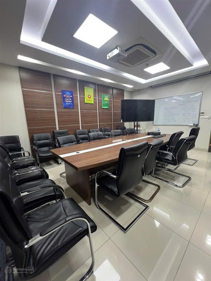 Bán nhà phân lô ngõ 1 phạm tuấn tài  cầu giấy  diện tích 61m2 xây 6 tầng, mặt tiền 5m  giá 23 tỷ