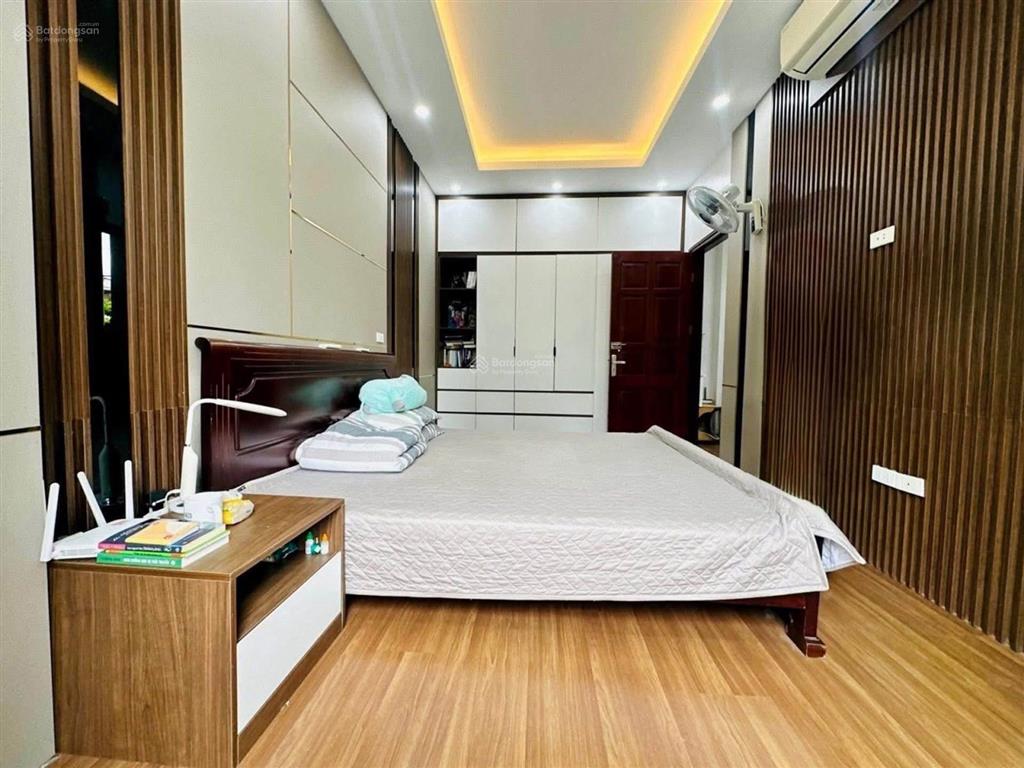 Bán nhà ngõ 322 mỹ đình  nam từ liêm  diện tích 51m2 xây 5 tầng  mt 6,9m