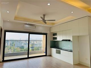 Bán căn hộ 77m, 2 ngủ, 2 vệ sinh, view hồ. gần trường tuệ đức, ban công đập thông đã làm cửa lùa