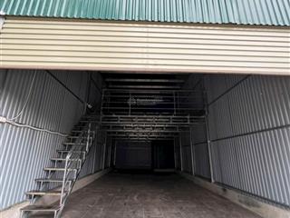 Bán đất tặng nhà tại khu đấu giá phú lương sẵn nhà cấp 4 cao 2,5 tầng. đang cho thuê 85tr/năm