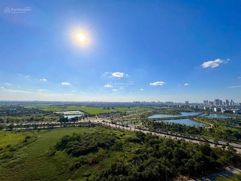 Bán căn hộ 1 ngủ, 1 vệ sinh, 47m khu 11 tòa. nhà đẹp như hình, giá hợp lý