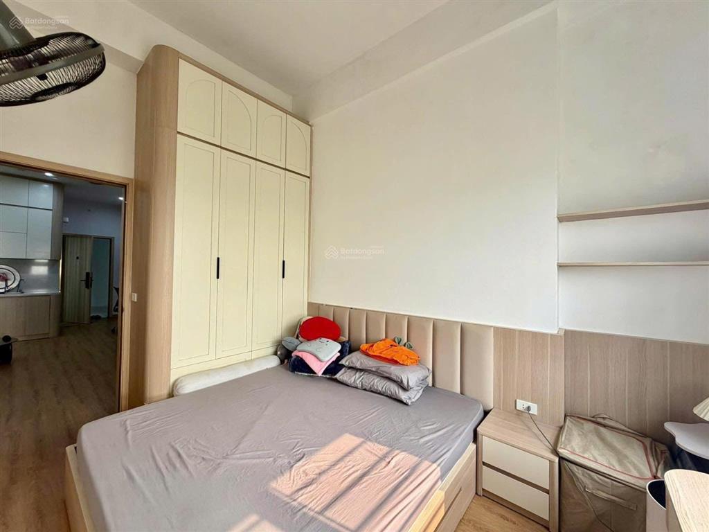 Bán căn hộ 1 ngủ, 1 vệ sinh, 47m khu 11 tòa. nhà đẹp như hình, giá hợp lý