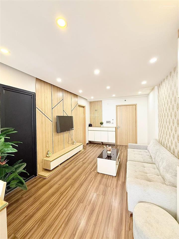 Bán căn hộ 65m, 2 ngủ, 2 vệ sinh, khu 6 toà gần bể bơi, gần trường tuệ đức. nội thất như hình