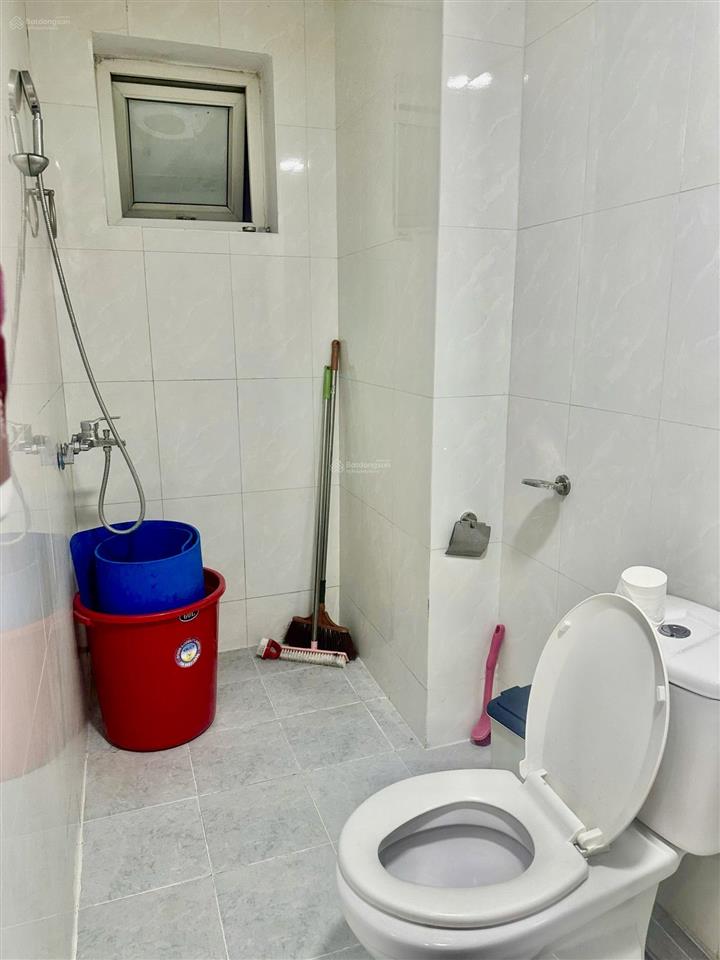 Cho thuê căn gộ góc 76m, 2 ngủ, 2 vệ sinh, khu 3 toà gần trường tuệ đức. full đồ, nhà như hình