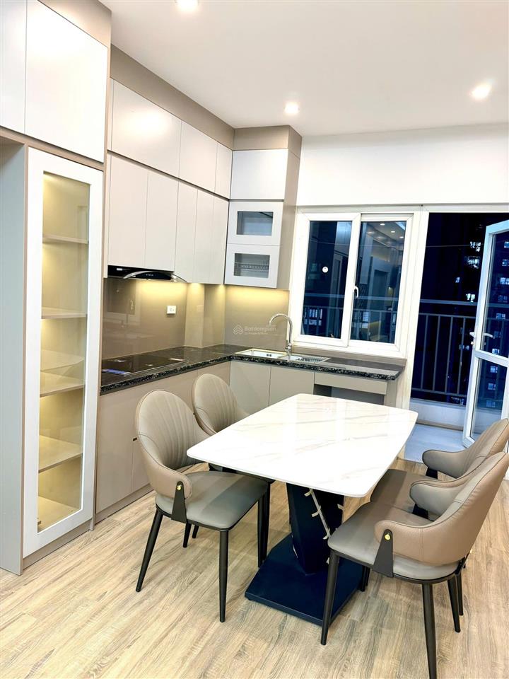 Cho thuê căn hộ 68m, 2 ngủ, 2 vệ sinh khu 11 toà. nhà mới, đẹp như hình. ảnh thật 100%