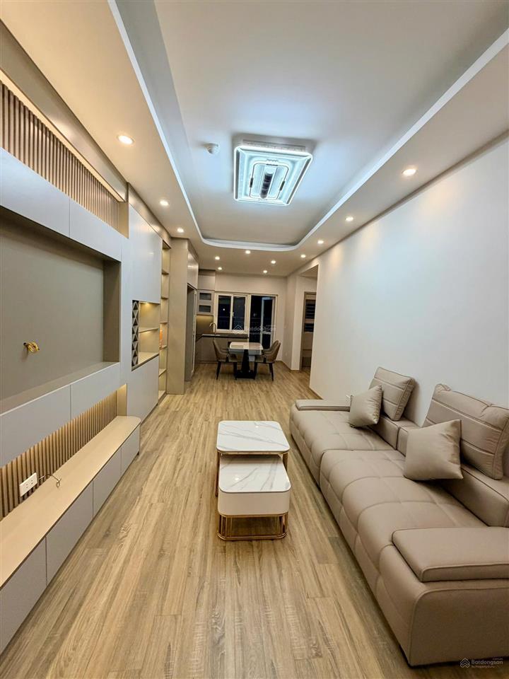 Cho thuê căn hộ 68m, 2 ngủ, 2 vệ sinh khu 11 toà. nhà mới, đẹp như hình. ảnh thật 100%