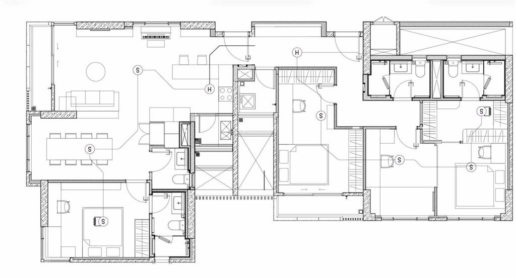 Bán căn hộ giá siêu hời tại số 6 raymondienne, 137,2m2, 3pn, 4wc