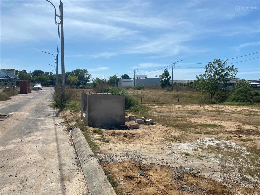 Cc đi định cư cần bán đất mặt tiền đường xuân phú  bảo bình ,