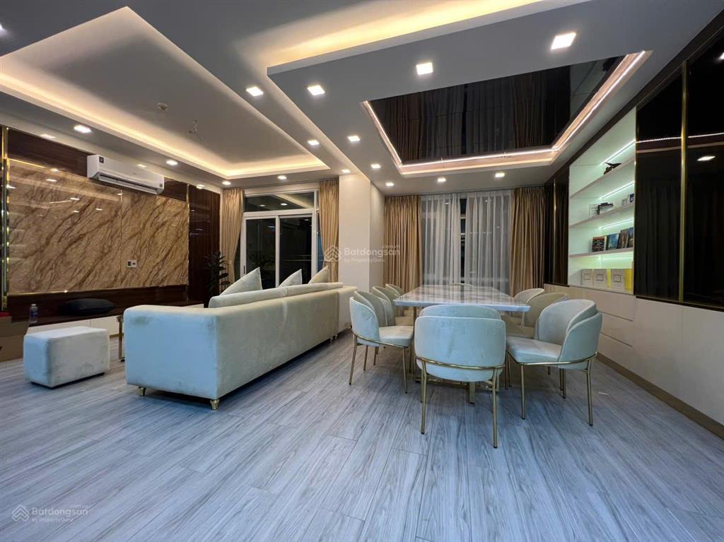 Chính chủ bán căn penhouse trung tâm quận phú nhuận đang cho thuê 110tr/tháng