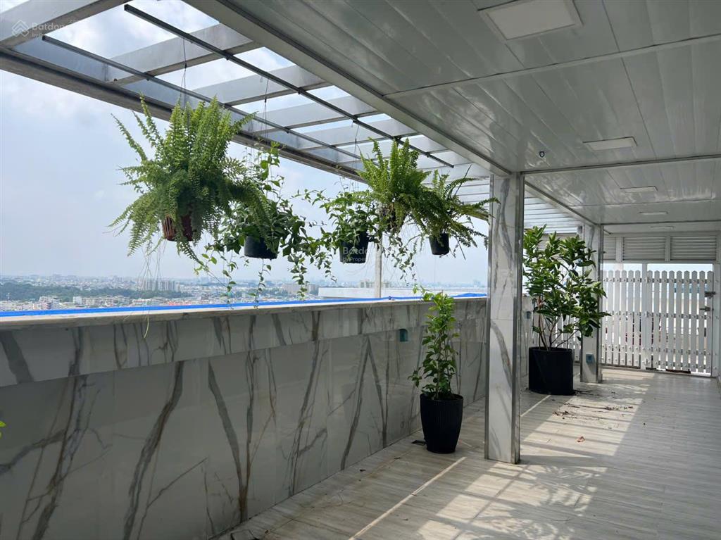 Chính chủ bán căn penhouse trung tâm quận phú nhuận đang cho thuê 110tr/tháng