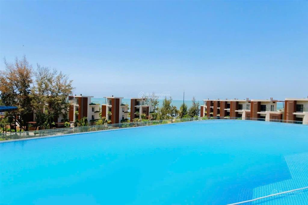 Chính chủ cần bán căn hộ charm resort long hải.
giá tốt nhất thị trường chỉ duy nhất 1 căn