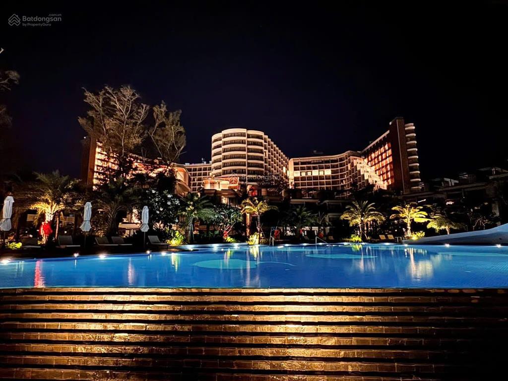 Chính chủ cần bán căn hộ charm resort long hải.
giá tốt nhất thị trường chỉ duy nhất 1 căn