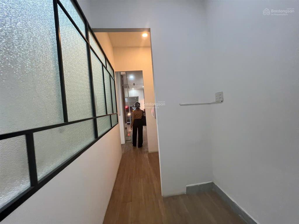 Chính chủ  bán nhà mặt tiền đường nguyễn đình chính  phú nhuận