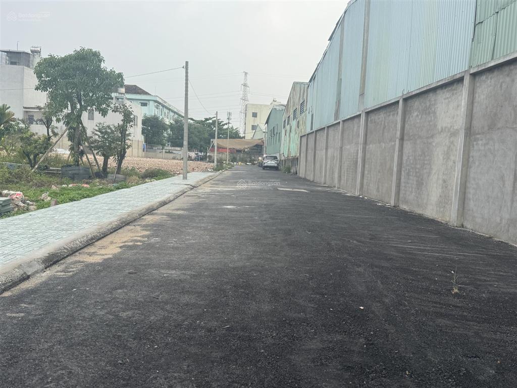 Bán đất tại tô ngọc vân, 4,15 tỷ, 72m2, view đẹp xuất sắc