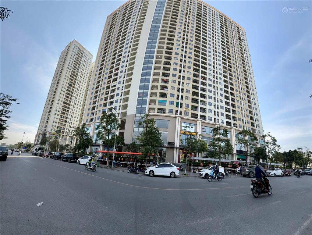 Bán gấp căn shop chân đế sổ hồng lâu dài  vị trí đẹp kinh doanh tốt tại gelexia. hàng hiếm ít gặp