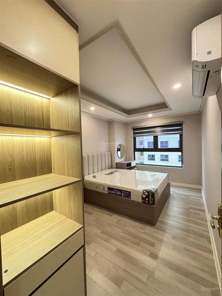 Chỉ với 15tr có ngay ch 85m2 2pn2wc full nt tầng cao tại homyland riverside.  quyên 0902 823 ***