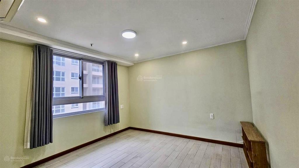Chỉ với 14,5tr có ngay ch 121m2 3pn2wc tầng cao, view đẹp tại cosmo city quận 7.  0902 823 ***