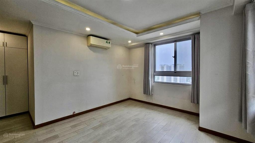 Chỉ với 14,5tr có ngay ch 121m2 3pn2wc tầng cao, view đẹp tại cosmo city quận 7.  0902 823 ***