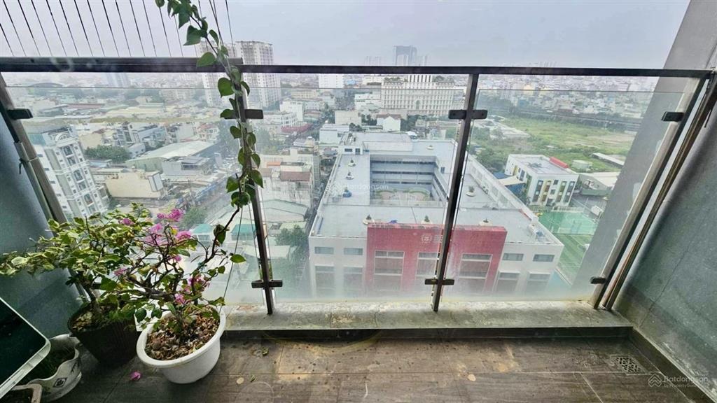 Chỉ với 14,5tr có ngay ch 121m2 3pn2wc tầng cao, view đẹp tại cosmo city quận 7.  0902 823 ***