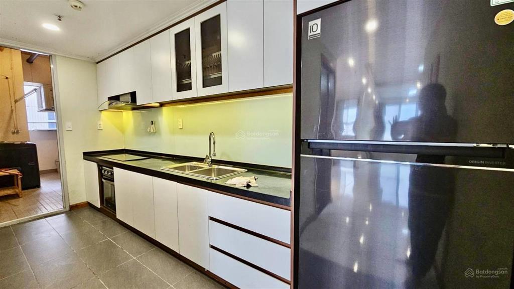 Chỉ với 14,5tr có ngay ch 121m2 3pn2wc tầng cao, view đẹp tại cosmo city quận 7.  0902 823 ***