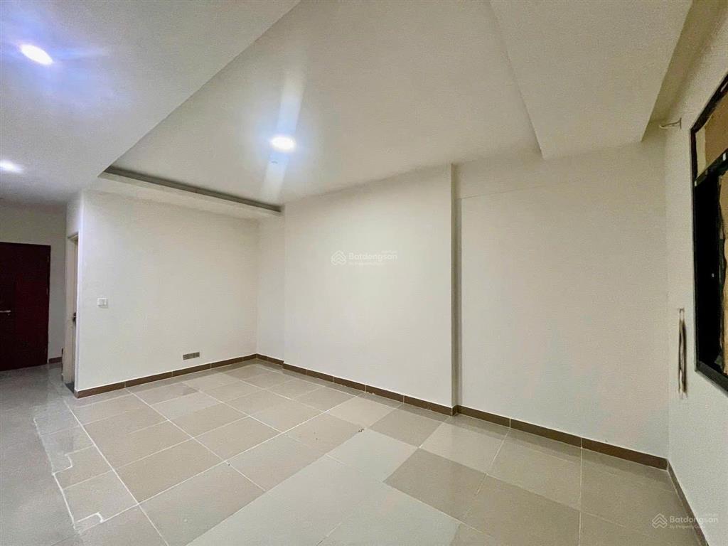 Chỉ với 10tr có ngay ch 161m2 4pn 4wc view đẹp tại era town đức khải quận 7.  quyên 0902 823 ***