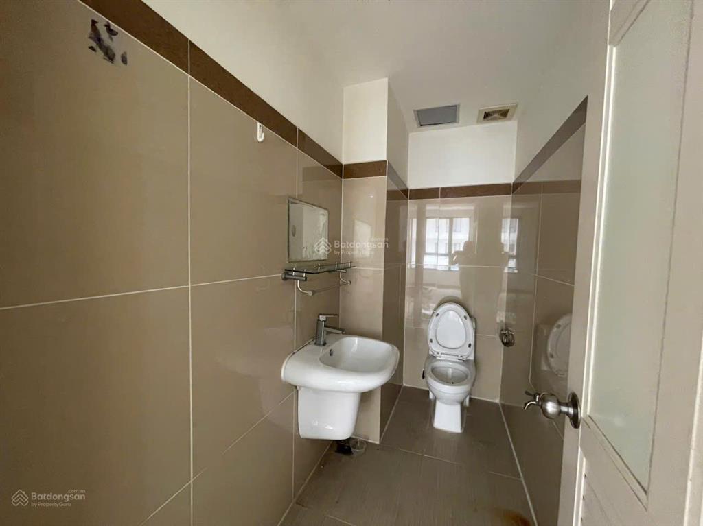 Chỉ với 10tr có ngay ch 161m2 4pn 4wc view đẹp tại era town đức khải quận 7.  quyên 0902 823 ***