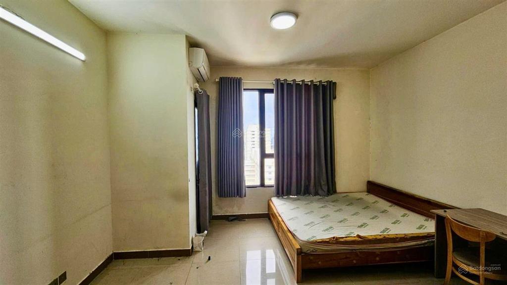 Chỉ với 10 triệu có ngay ch 161m2 3pn 4wc full nt tại cc era town đức khải quận 7.  0902 823 ***