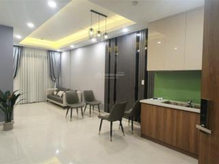Q7 riverside cho thuê 2pn, có 9tr/th ntcb, dọn vào ở ngay 0911 850 ***