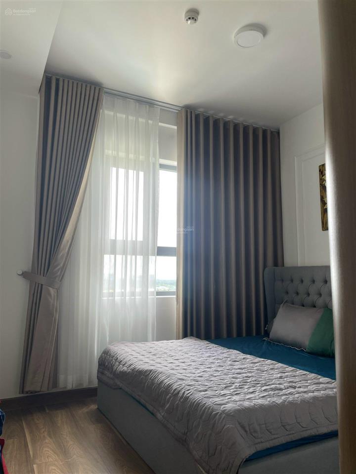 Căn góc 2 view q7 riverside 2pn 10tr full nội thất sang, xịn, mịn, mới 100%.  0969 790 ***