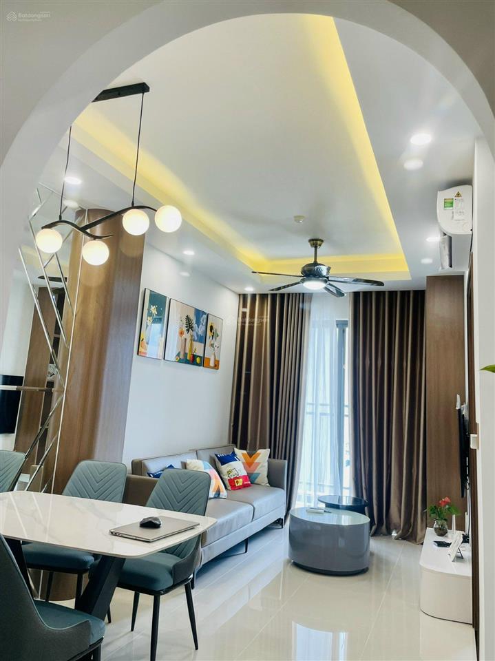 Căn góc 2 view q7 riverside 2pn 10tr full nội thất sang, xịn, mịn, mới 100%.  0969 790 ***