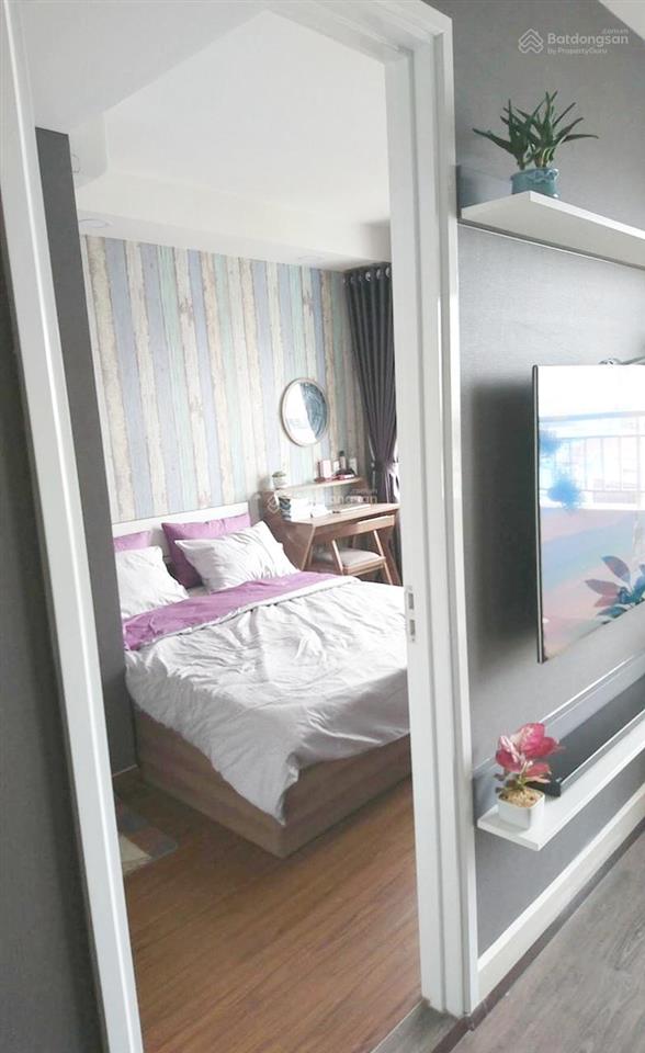Cần cho thuê căn 2pn lavita garden vào ở ngay, 9tr5 có máy lạnh (full đẹp 11tr)  em 0969 790 ***