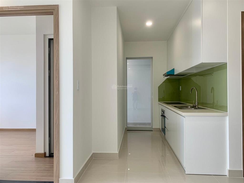 Cho thuê lavita charm 2pn  10tr, block a, b, c tặng bình giữ nhiệt & nón bảo hiểm