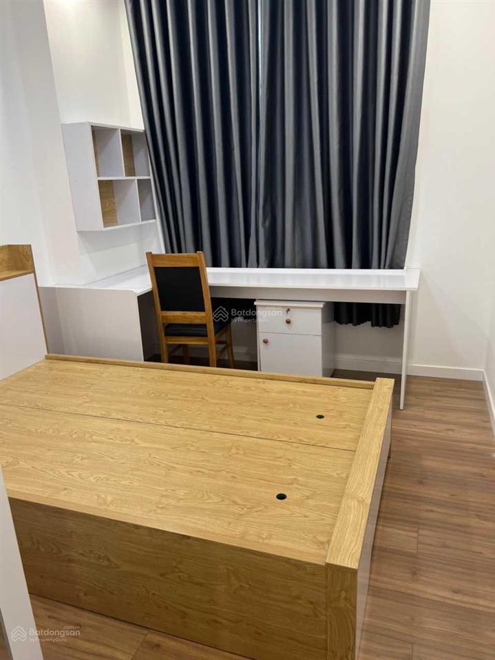 Precia có căn giá tốt, bán 2pn 2wc 5.9 tỷ sổ, view landmark, sẵn nội thất rất thiện chí 0911 850 ***