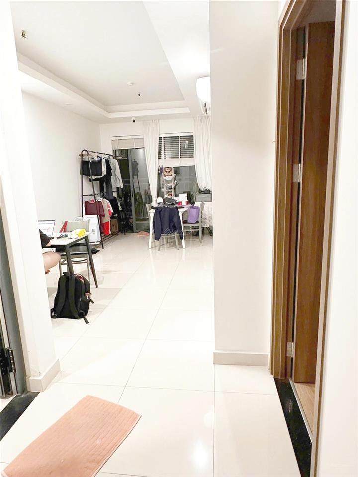 Tháng này trung tâm q7 cập nhật căn 2pn giá sốc, căn hộ đẹp chưa bóc seal, có hỗ trợ vay 0911 850 ***