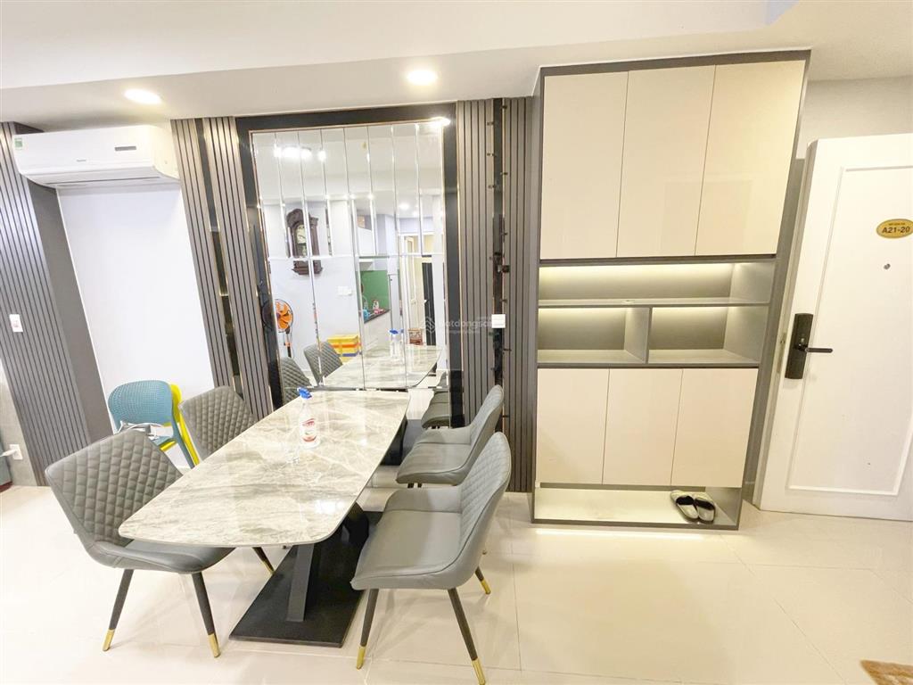 Chủ gửi bán căn hộ ngay trục đường phạm văn đồng,  0911 850 ***