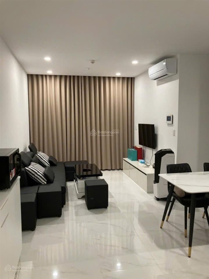 Em cho thuê ch dlusso 2pn 13tr/tháng, view sông thoáng mát. tặng kèm bình giữ nhiệt & nón bảo hiểm