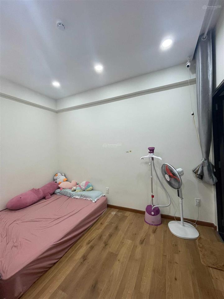 Flora novia phạm văn đồng cho thuê đa dạng dt 2pn từ 9,5tr/th full nội thất