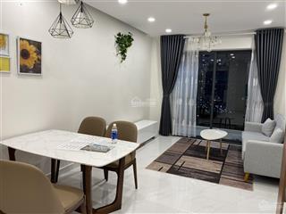 Cho thuê căn centum wealth 3pn2wc 9tr full nt nhà sạch đến từng đường ron 0911 850 ***