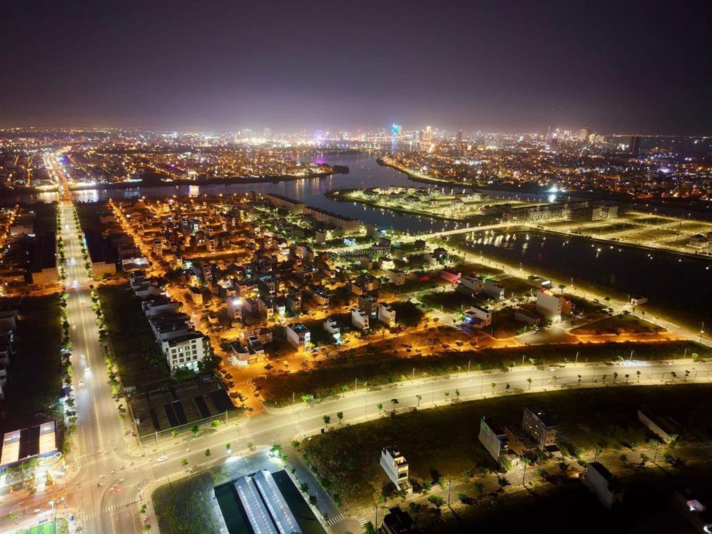 Góc b2.142 lô 1  2 sát trục minh mạng đầm sen nam hoà xuân.vị trí đẹp
