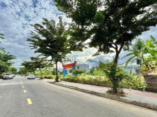 Trung lương 11 đảo vip view công view. gần sông