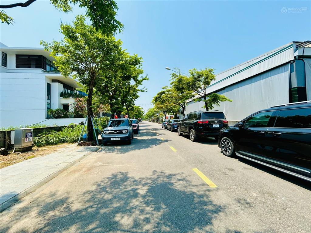 Bán đất biệt thự euro village 2  đường giáng hương 6  hướng đông nam