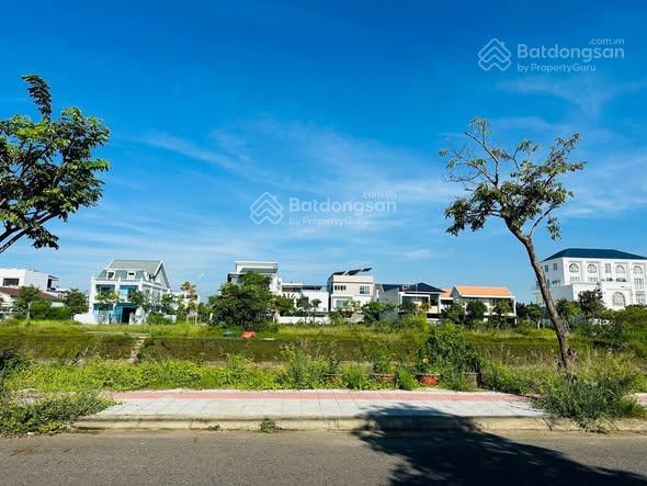 Đất biệt thự view kênh đường chế viết tấn, đối diện khu euro village 2