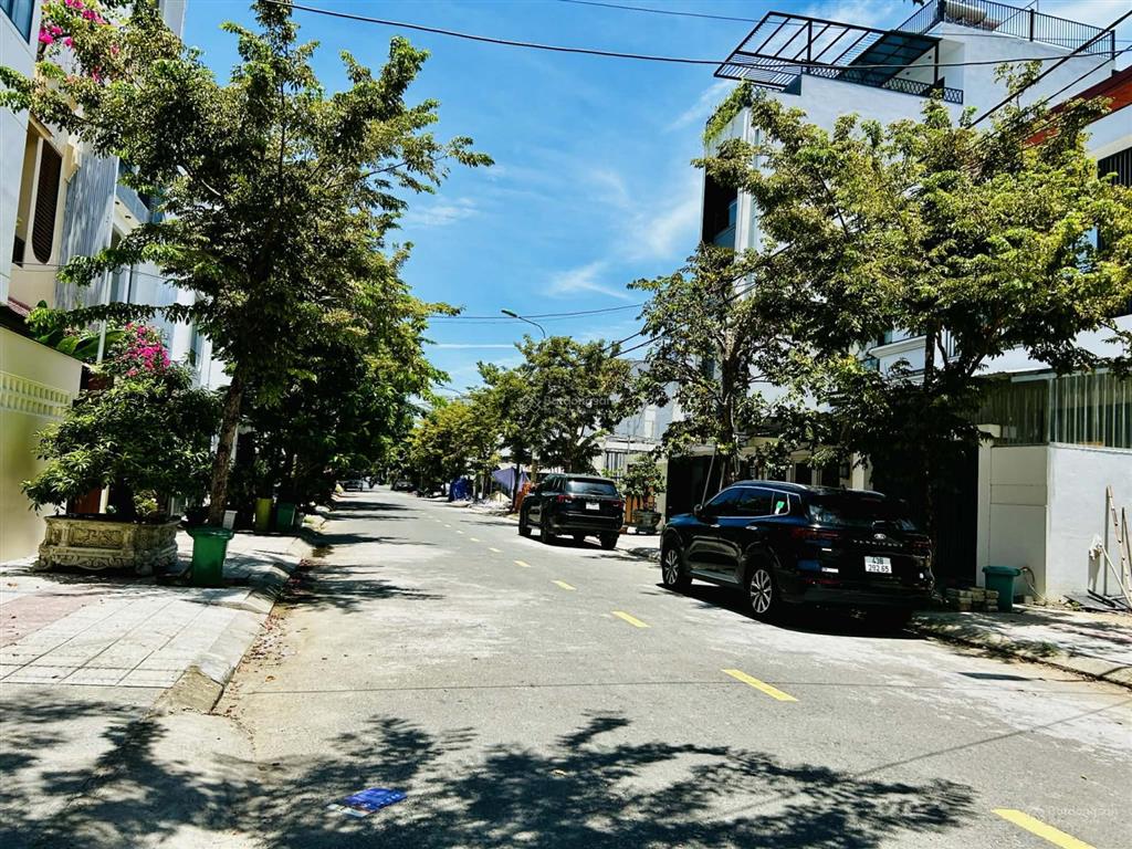 200m² trục trung lương 12  đảo vip  hòa xuân