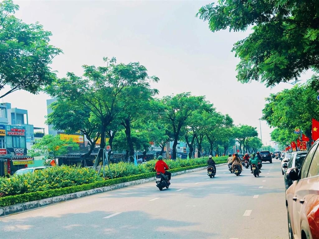 Mặt tiền nguyễn phước lan, hòa xuân, đà nẵng. hướng đông bắc  giá tốt
