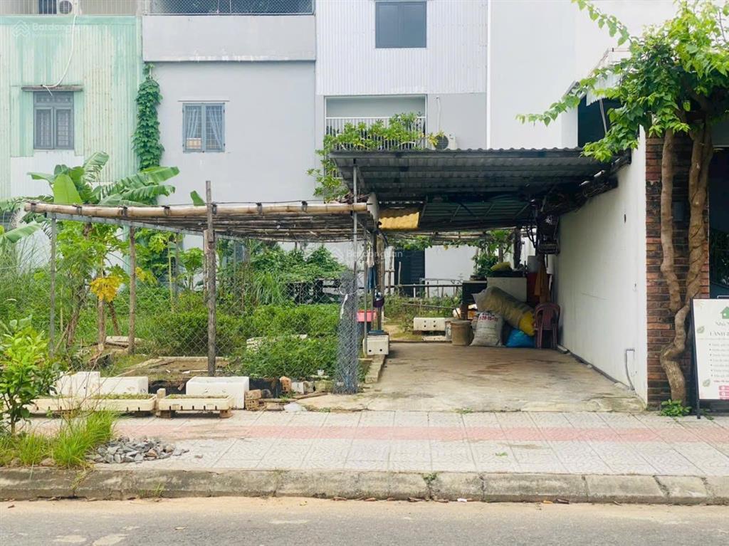 View công viên cây xanh, gần sông. trung lương 11.