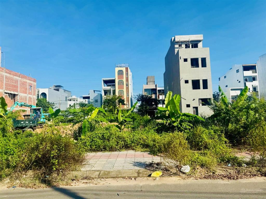 Chế viết tấn  hòa xuân  trục thông giá chỉ 5.5 tỷ