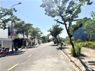 Bờ quan 24  đông nam  đầm sen nam hòa xuân