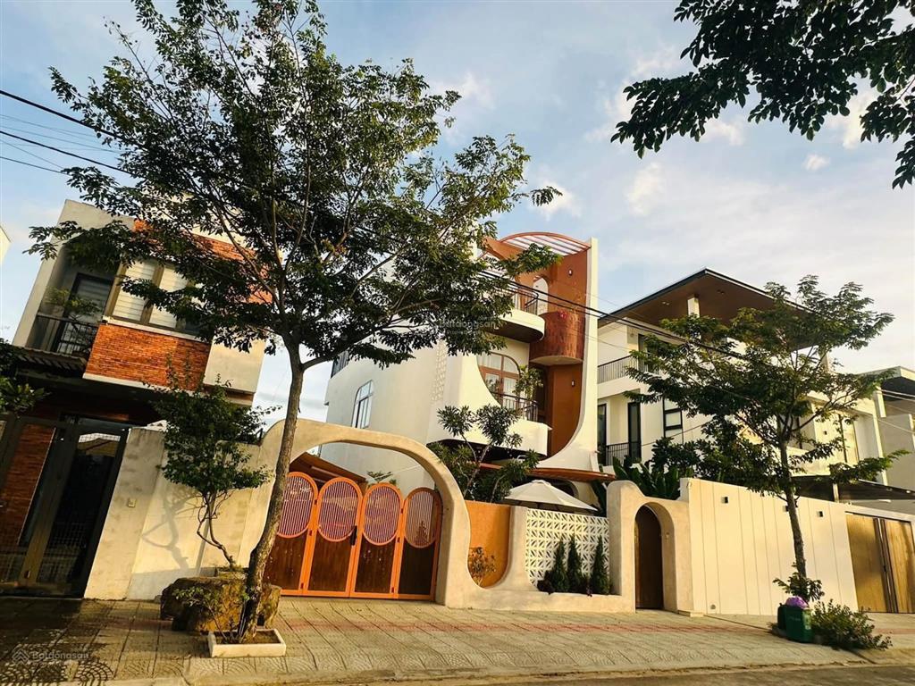 Bờ quan 24  đông nam  đầm sen nam hòa xuân
