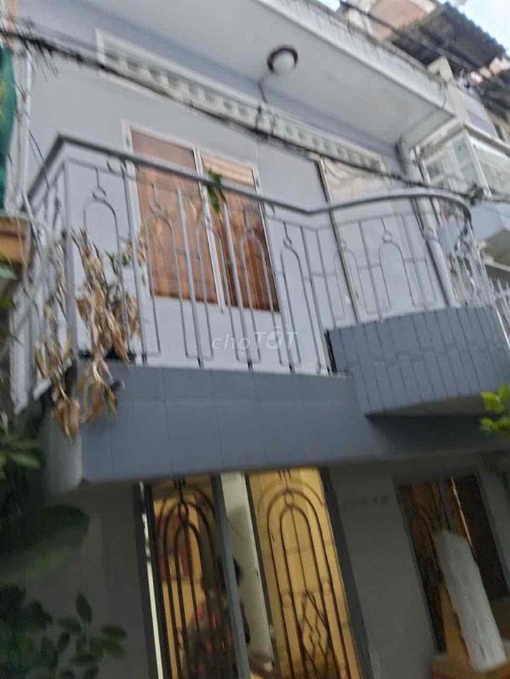 Nhà cho thuê nguyên căn phường 10 Quang Trung