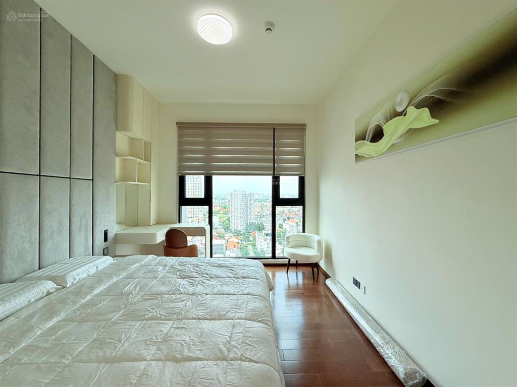 Cho thuê d'edge 2pn 37tr full nội thất giá tốt thị trường.  0902 705 *** thanh